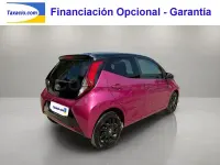Usado Toyota Aygo X-cite 72 CV (52 kW) 2019 Violeta / lila Utilitario