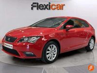 Usado Seat Leon ST Style 110 CV (80 kW) 2017 Rojo Familiar