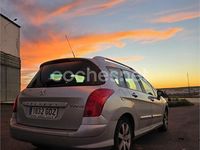 Usado Peugeot 308 SW 120 CV (88 kW) 2008 Gris / plata Familiar