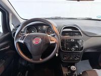Usado Fiat Punto Pop 69 CV (50 kW) 2014 Negro Utilitario