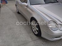 Usado Mercedes C220 143 CV (105 kW) 2001 Gris / plata Berlina