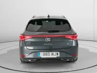 Usado Seat Leon FR 130 CV (95 kW) 2023 Gris Familiar