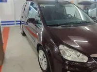 Usado Ford C-MAX Ghia 136 CV (100 kW) 2008 Burdeos Monovolumen