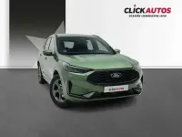 Usado Ford Kuga ST-Line 243 CV (178 kW) 2025 Verde SUV