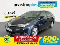 Usado Toyota Auris Hybrid Active 136 CV (100 kW) 2017 Gris Familiar
