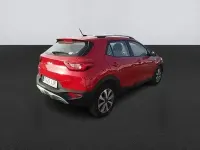 Begagnad Kia Stonic 84 HK (61 kW) 2022 Röd SUV