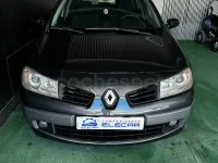 Usado Renault Mégane Dynamique 105 CV (77 kW) 2008 Negro Berlina