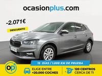 Usado Skoda Fabia Selection 95 CV (69 kW) 2024 Gris Berlina