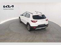 Usado Kia Stonic 101 CV (74 kW) 2025 Blanco SUV