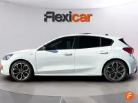 Usado Ford Focus ST-Line 125 CV (91 kW) 2021 Blanco