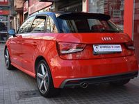 Usado Audi A1 Sportback Design 90 CV (66 kW) 2016 Rojo Utilitario