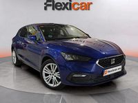 Usado Seat Leon Style 130 CV (95 kW) 2021 Azul Familiar