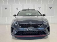 Usado Kia ProCeed GT 204 CV (150 kW) 2019 Gris Familiar