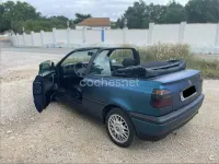 Usado VW Golf Cabriolet 75 CV (55 kW) 1995 Azul Descapotable