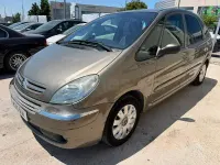 Usado Citroën Xsara Picasso Exclusive 110 CV (80 kW) 2009 Gris / plata Monovolumen