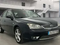 Usado Ford Mondeo Ghia 155 CV (114 kW) 2006 Negro Berlina