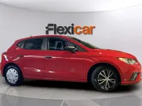 Usado Seat Ibiza Reference 95 CV (69 kW) 2021 Rojo Utilitario