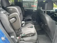 Usado VW Touran Sportline 115 CV (84 kW) 2017 Azul Monovolumen