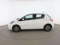 Usado Toyota Yaris Active 72 CV (52 kW) 2020 Blanco Berlina