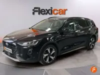 Usado Ford Focus Active X 125 CV (91 kW) 2024 Negro Berlina