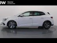 Usado Renault Mégane II Zen 140 CV (102 kW) 2021 Blanco Berlina