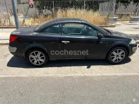 Usado Renault Mégane Cabriolet Privilege 136 CV (100 kW) 2004 Negro Descapotable