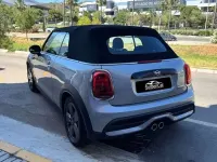 Usado Mini Cooper S 204 CV (150 kW) 2024 Gris Utilitario