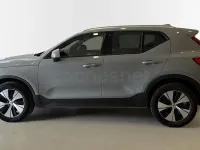 Usado Volvo XC40 Core 163 CV (119 kW) 2025 Gris / plata SUV
