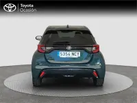 Usado Toyota Yaris Hybrid Style 116 CV (85 kW) 2025 Verde Monovolumen