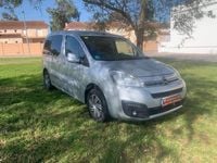 Usado Citroën Berlingo Feel 100 CV (73 kW) 2015 Gris / plata Monovolumen