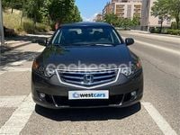 Usado Honda Accord Executive 156 CV (114 kW) 2011 Gris / plata Berlina