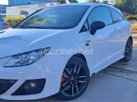Usado Seat Ibiza SC FR 143 CV (105 kW) 2010 Blanco Utilitario