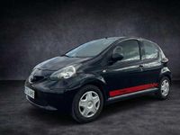 Usado Toyota Aygo 68 CV (50 kW) 2008 Negro Utilitario