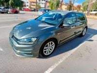 Usado VW Golf VIII Advance 131 CV (96 kW) 2020 Gris Utilitario