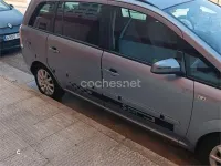 Usado Opel Zafira Sport 120 CV (88 kW) 2008 Gris / plata Monovolumen