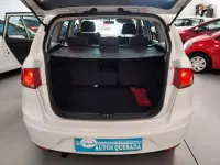 Używany Seat Altea XL Copa 105 KM (77 kW) 2011 Biały Minivan