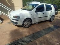 Usado Fiat Punto 80 CV (58 kW) 2001 Blanco Utilitario