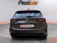 Usado Kia Ceed 100 CV (73 kW) 2020 Marrón Utilitario