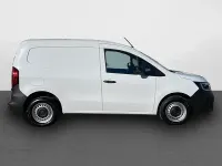 Usado Renault Kangoo 75 CV (55 kW) 2025 Blanco Monovolumen