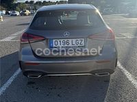 Usado Mercedes A180 136 CV (100 kW) 2020 Gris / plata Berlina