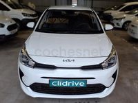 Usado Kia Rio 100 CV (73 kW) 2022 Blanco Berlina