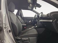 Usado Toyota Yaris Cross Active 116 CV (85 kW) 2023 Gris / plata SUV