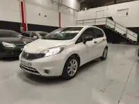 Usado Nissan Note Acenta 80 CV (58 kW) 2013 Blanco Utilitario