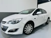 Brugt Opel Astra Excellence 110 HK (80 kW) 2014 Hvid Stationcar