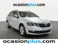 Usado Skoda Octavia Ambition 116 CV (85 kW) 2019 Gris plata Familiar