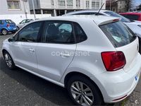 Używany VW Polo 75 KM (55 kW) 2014 Biały Sedan/Limuzyna