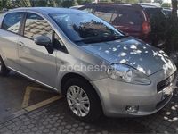 Usado Fiat Grande Punto Dynamic 75 CV (55 kW) 2007 Gris / plata Utilitario