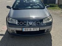 Usado Renault Mégane Cabriolet Authentique 110 CV (80 kW) 2006 Gris / plata Descapotable