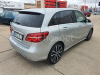 Usado Mercedes B200 136 CV (100 kW) 2018 Gris / plata Monovolumen