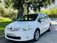 Usado Toyota Auris Active 90 CV (66 kW) 2010 Blanco Utilitario